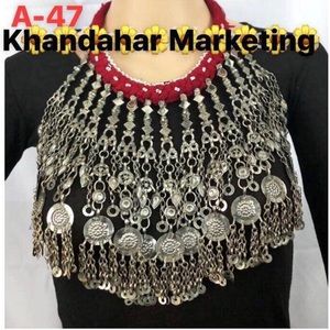 Meet your Posher, Hellen